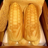 糯玉米味夹心面包糕点早餐代餐松软点心充饥即食整箱批发进货 1件